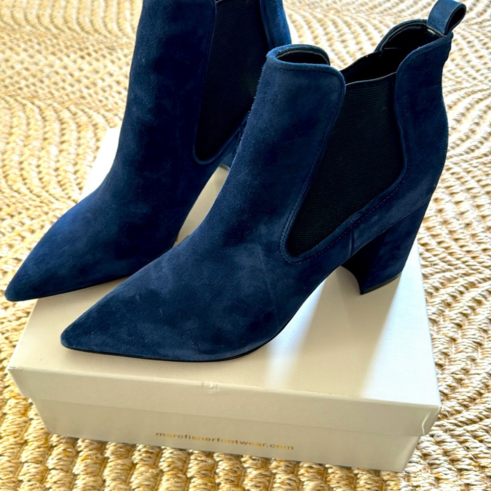 Marc Fisher LTD Taci boots NWT and box